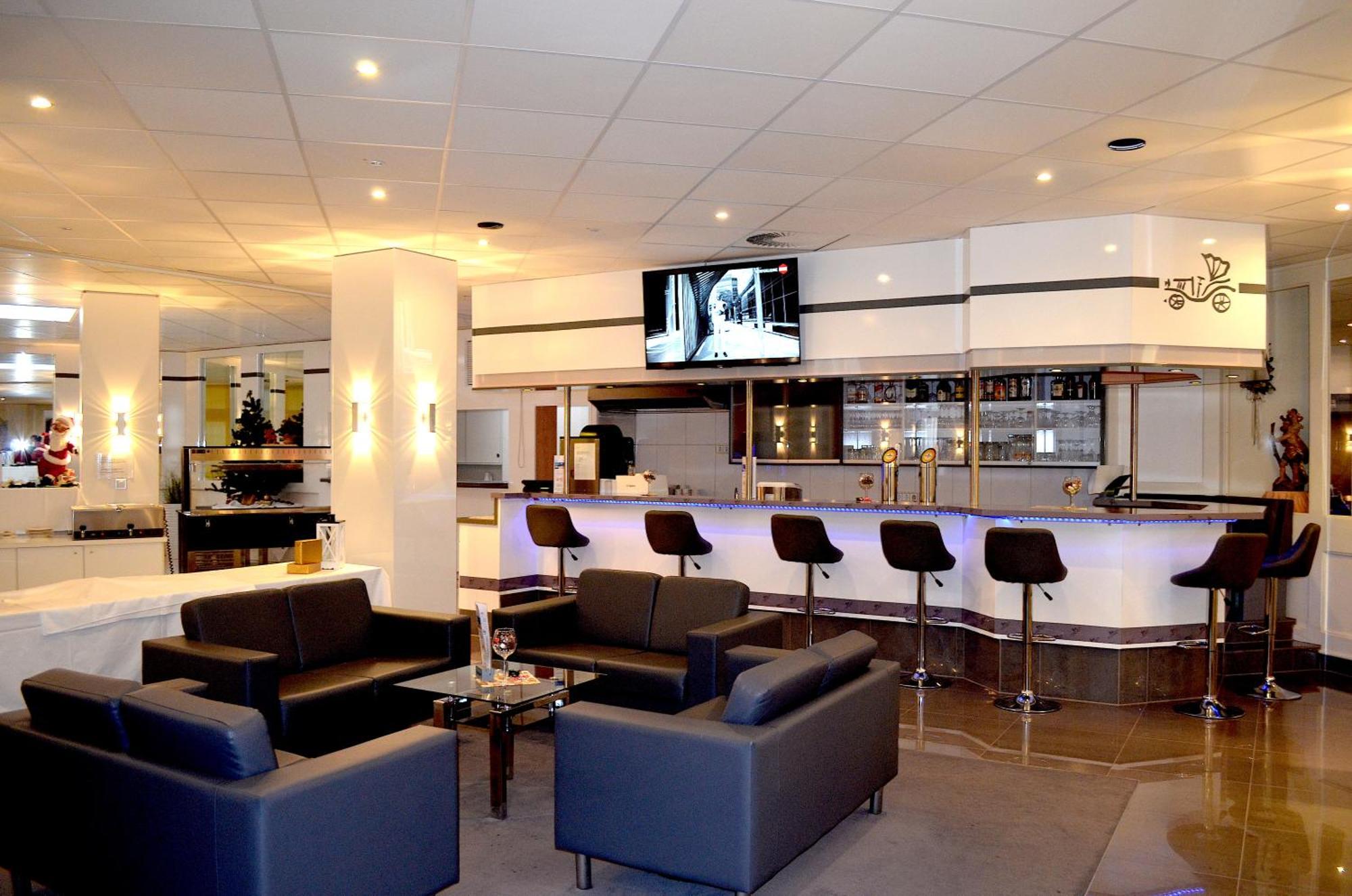 Weber Hotel Mannheim Bagian luar foto
