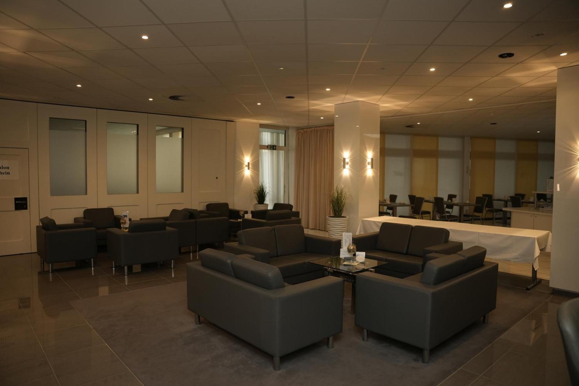 Weber Hotel Mannheim Bagian luar foto