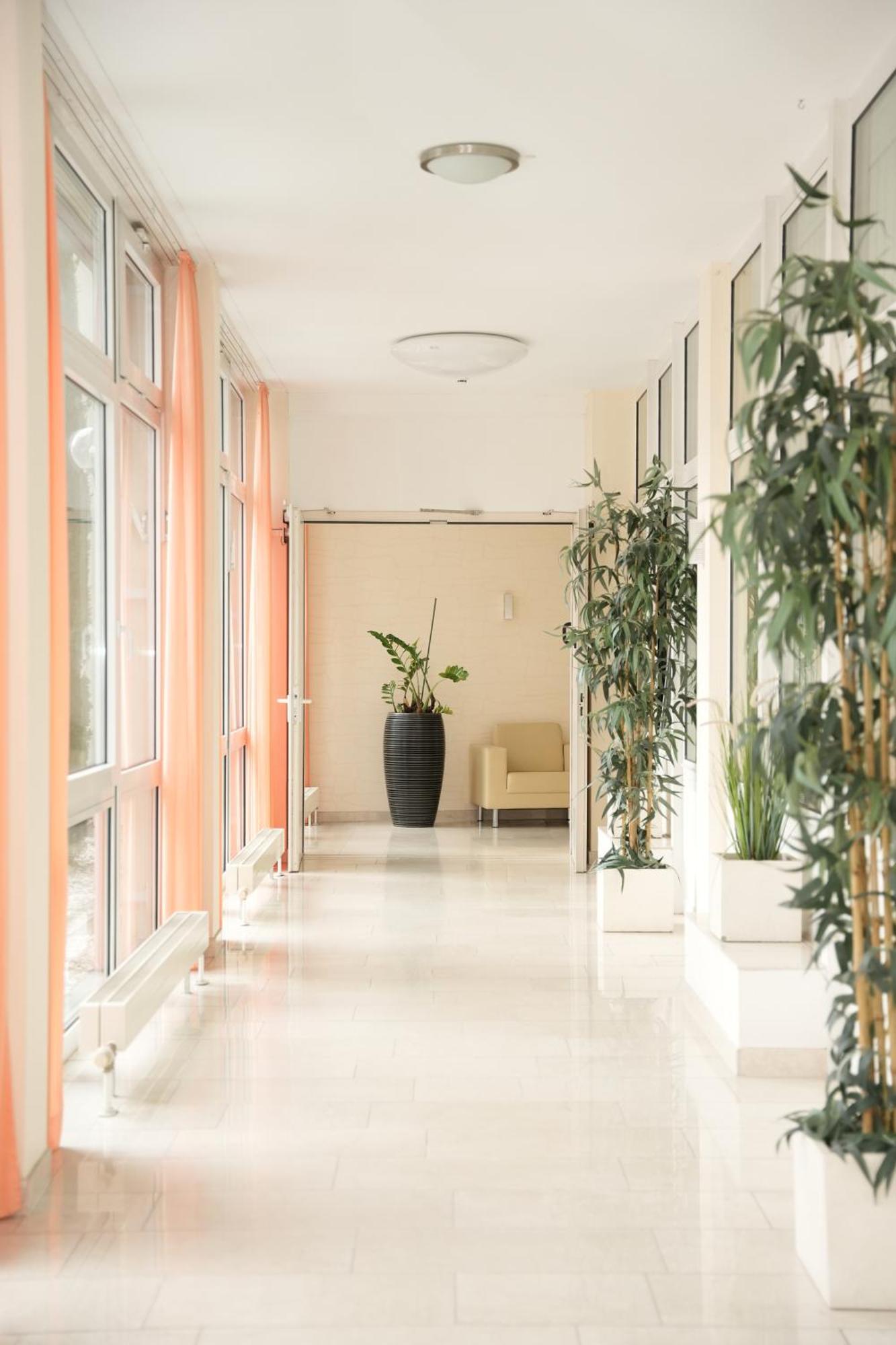 Weber Hotel Mannheim Bagian luar foto